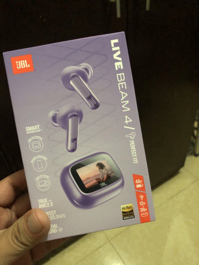 JBL LIVE 4 BEAM (Category: Headphones & Headsets) located in Quezon City. Submitted by malonegaddi (Listing ID 1469853585, Image 1). Description: ORIGINAL BRAND NEW AND SEALED.
