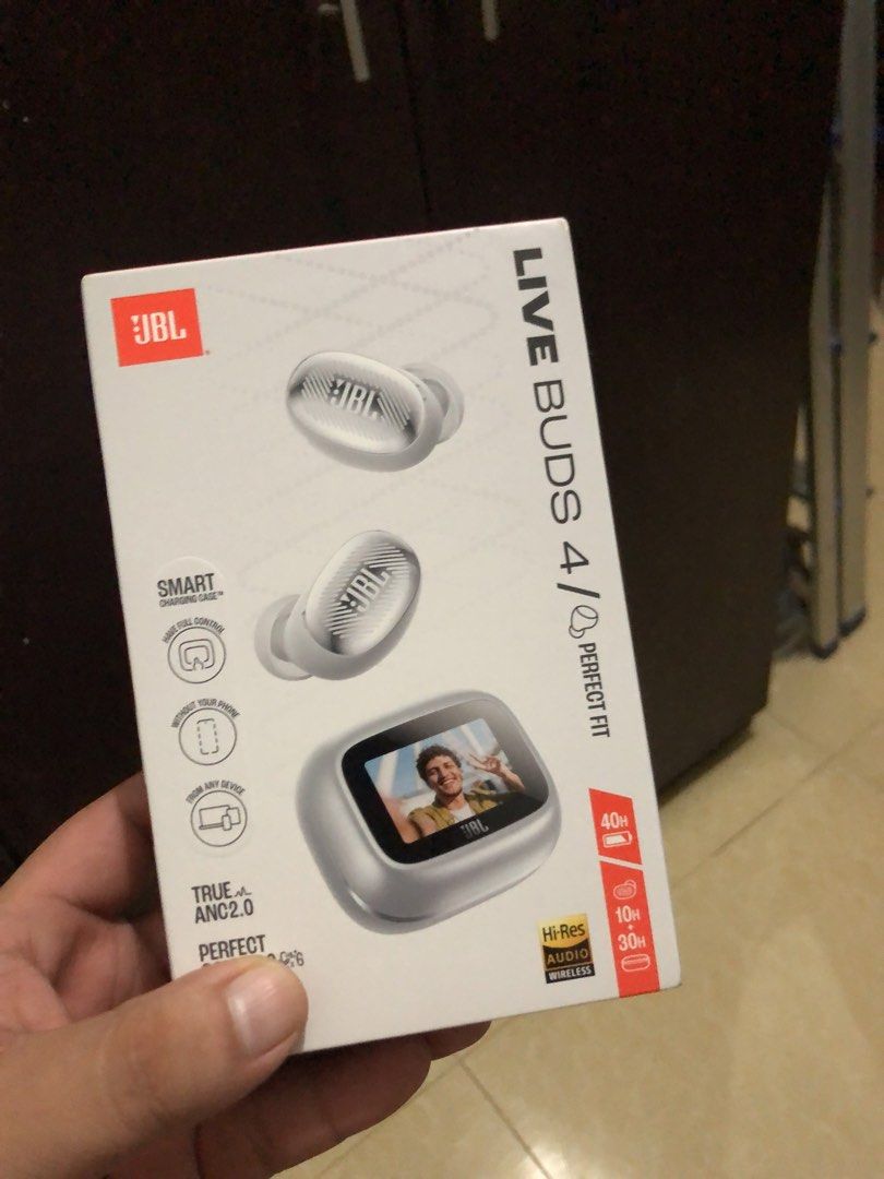 JBL LIVE 4 BUDS (Category: Headphones & Headsets) located in Quezon City. Submitted by malonegaddi (Listing ID 1469853826, Image 1). Description: .
