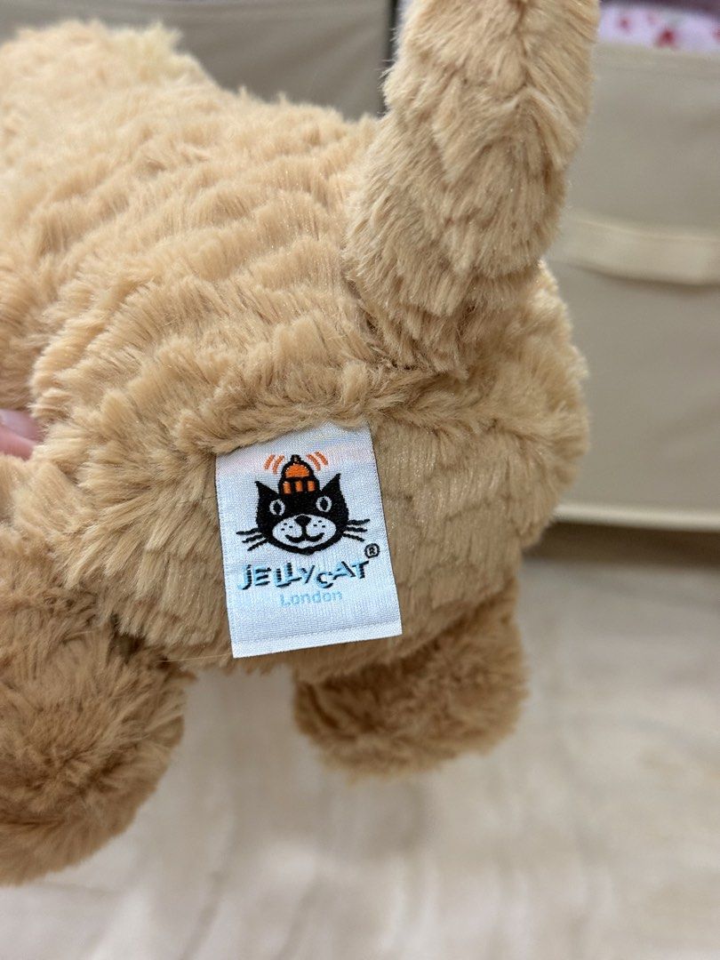 Jellycat fuddle wuddle dog (Category: Plushies & Soft Toys) located in Tagaytay City. Submitted by denalycoco51 (Listing ID 1469903266, Image 3). Description: Please manage expectations before claiming! 💕 • NO REFUND / NO EXCHANGE — all sales are final. • ITEM CONDITION: Good as new, Only used for display. • Authenticity guaranteed • Please check all photos & descriptions carefully. • Payment within 24 hours unless otherwise agreed. • Reservatio