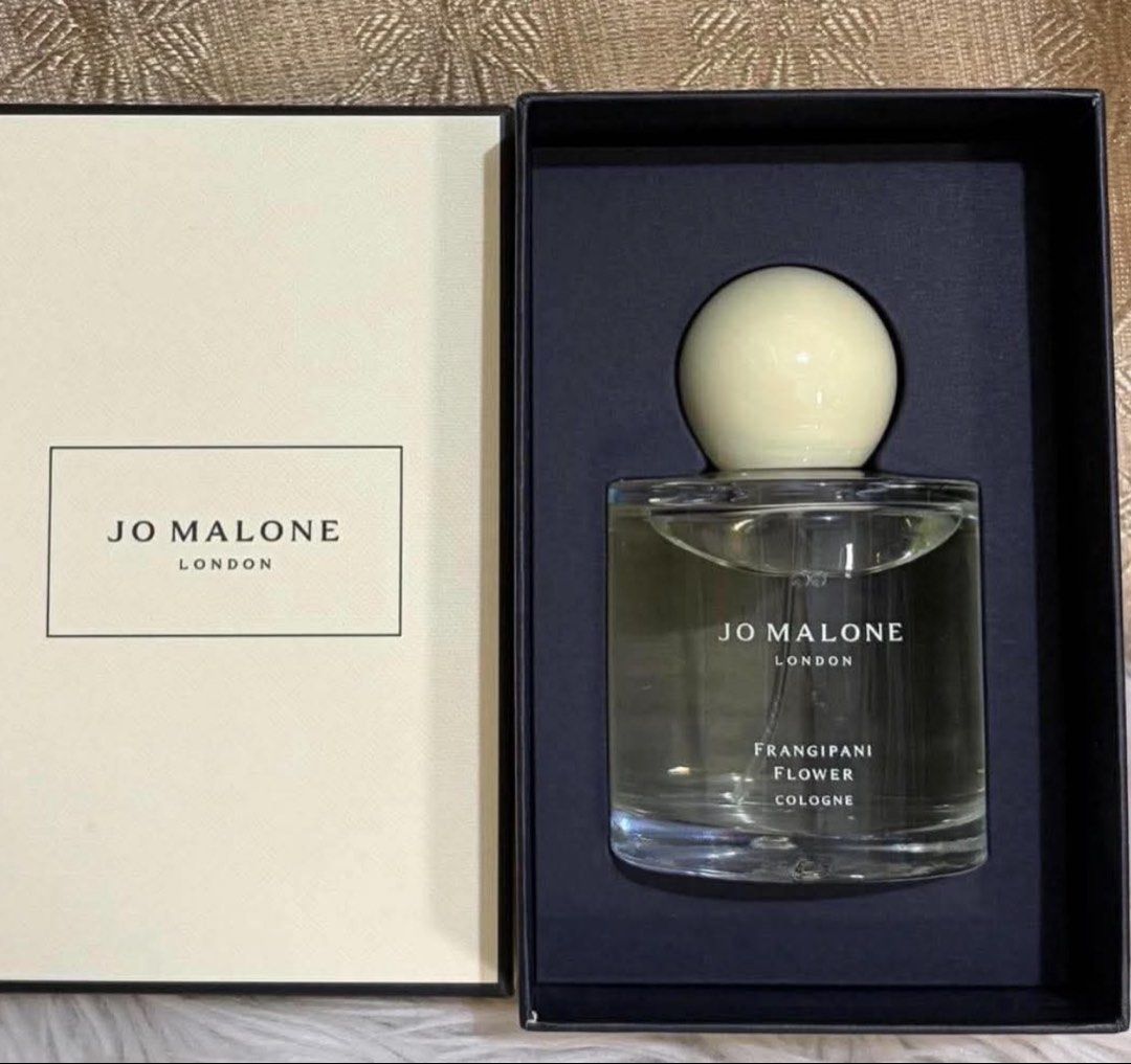 Jo Malone 100ml (Category: Fragrance & Deodorants) located in Pasig City. Submitted by ainee.and.emmett (Listing ID 1469791513, Image 1). Description: Brand new Money back guaranteed if proven fake From 🇺🇸 100Ml Jo Malone Frangipani Flower.
