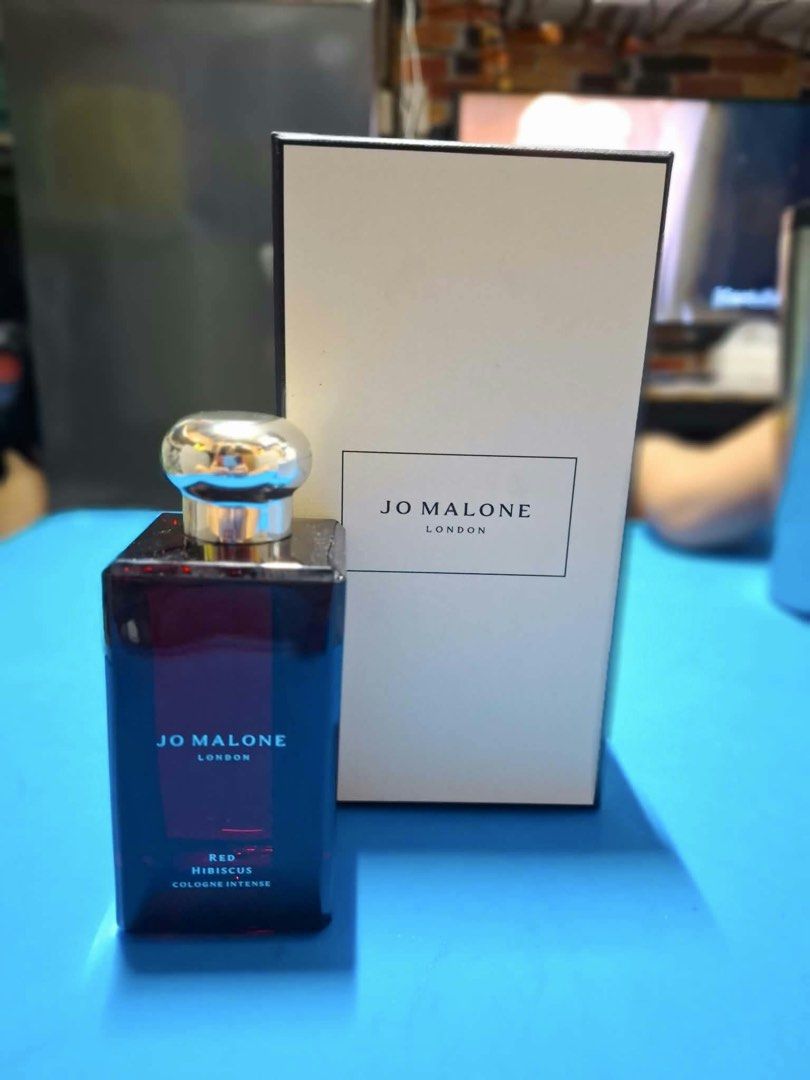 Jo Malone Red Hibiscus Cologne Intense (Category: Fragrance & Deodorants) located in Cavite. Submitted by florabells (Listing ID 1469910704, Image 1). Description: - 100% Authentic Jo Malone Red Hibiscus Cologne Intense -comes with the box - Tester only - Guaranteed 100% authentic - Money-back guarantee if proven counterfeit .