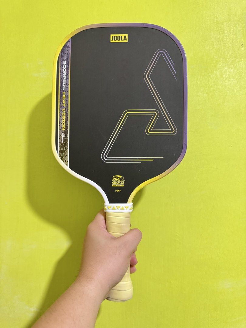 JOOLA Scorpeus Heat Vision Pickleball Paddle (Category: Racket and Ball Sports) located in Mandaluyong City. Submitted by francesssa (Listing ID 1469826519, Image 1). Description: Slightly negotiable. BEST FOR BEGINNERS!! Wide body, perfect for control. Model: JOOLA Scorpeus Heat Vision 16mm Pickleball Paddle Bought from Joola SM Megamall last month only (Sept '26) Condition: Used 5-6 times pa lang with minor scuffs on the edge guard kasi excited
