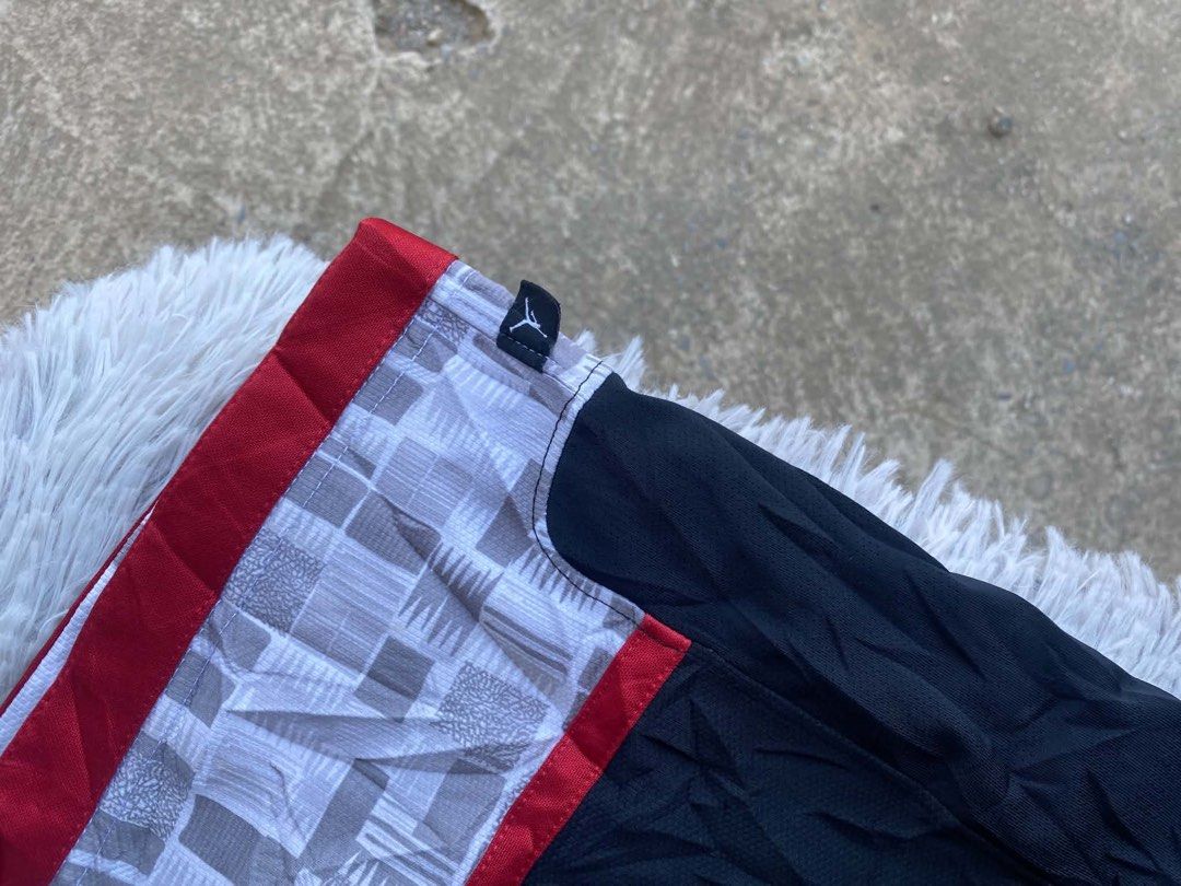 Jordan short (Category: Shorts) located in Abulug. Submitted by lewisacena46651 (Listing ID 1469779287, Image 2). Description: .