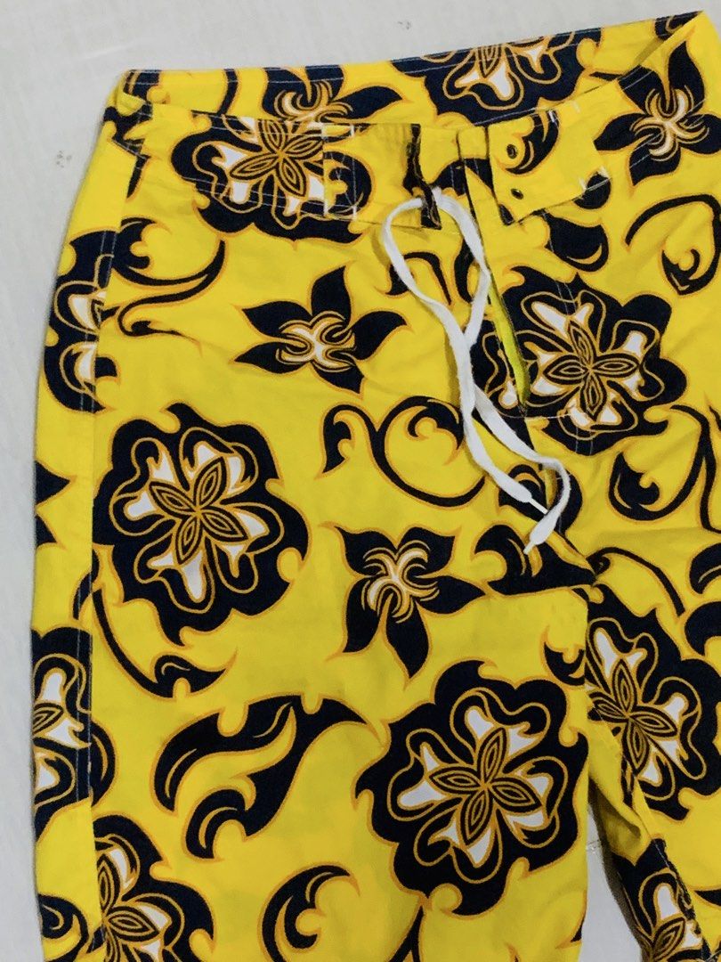 Y2K BOARD SHORT (Category: Shorts) located in Manila. Submitted by gizmolacaba (Listing ID 1469905488, Image 2). Description: .