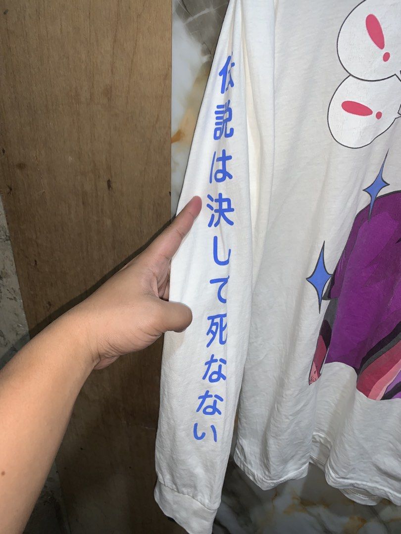 Juice World Anime Portrait Sweater (Category: Coats, Jackets and Outerwear) located in Cebu City. Submitted by lk.thrifts (Listing ID 1469931865, Image 2). Description: Juice World Anime Portrait With Japanese Lettering Medium on tag 300 + sf Cebu loc.