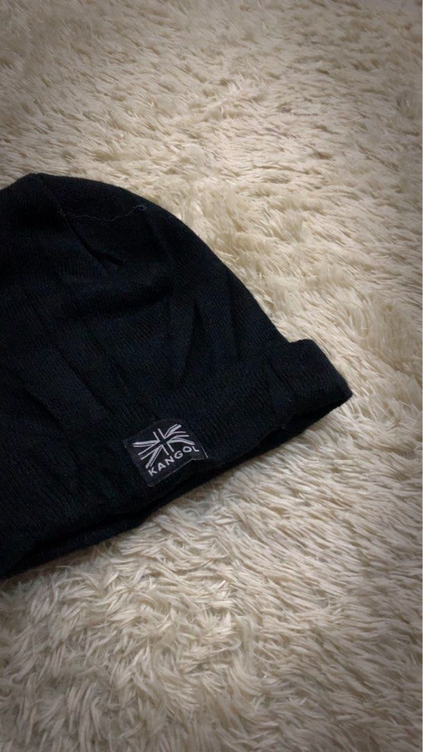 Kangol beanie (Category: Beanies) located in Aloran. Submitted by cowskin_927 (Listing ID 1469946888, Image 3). Description: Kangol beanie Osfa No issue .