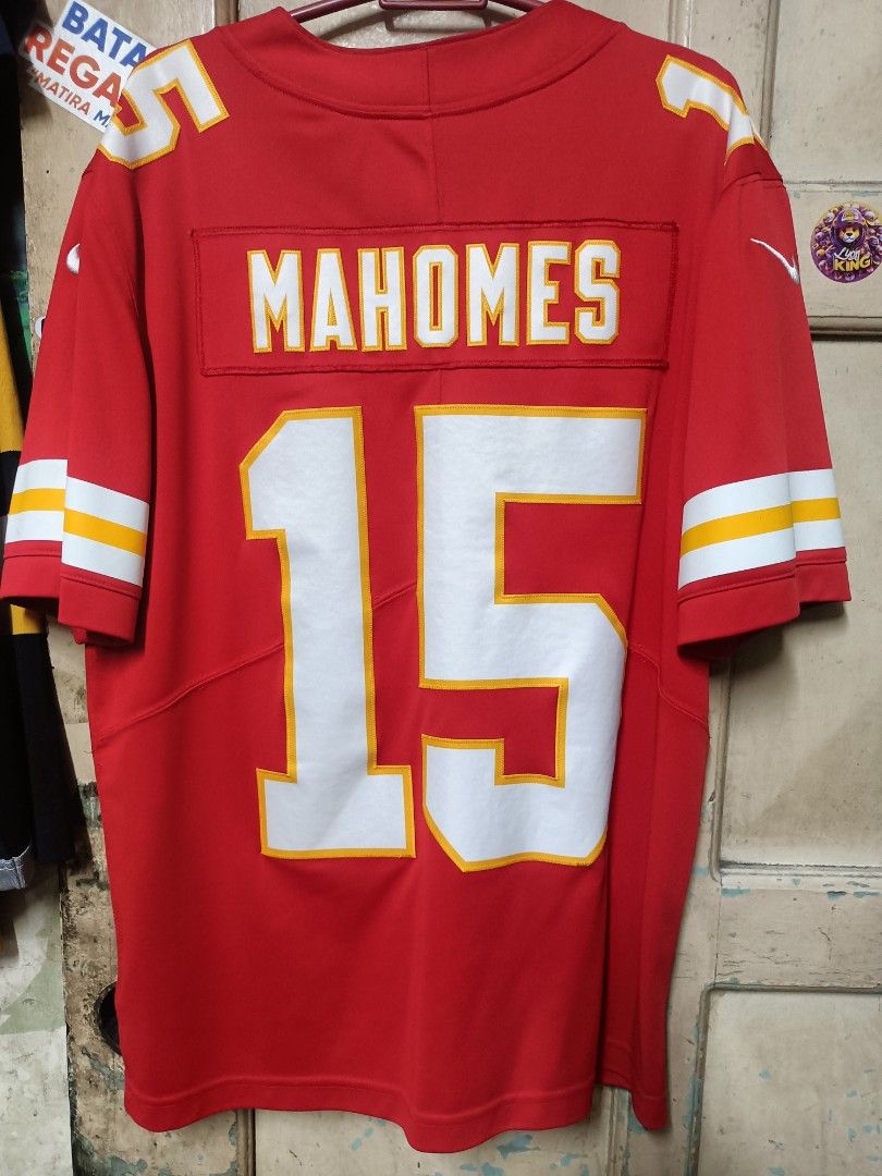 Kansas City Chiefs Patrick Mahomes Jersey Size M (Category: Activewear) located in Pasig City. Submitted by duomaxwell0717 (Listing ID 1469903473, Image 2). Description: - Official Kansas City Chiefs red jersey - Player: Patrick Mahomes (#15 on front and back) - Size: Men's Medium - Features: Official NFL shield patch at the collar & Lamar Hunt memorial patch on the chest - Nike sizing tag at bottom hem - Condition: Good, with a small stain near 