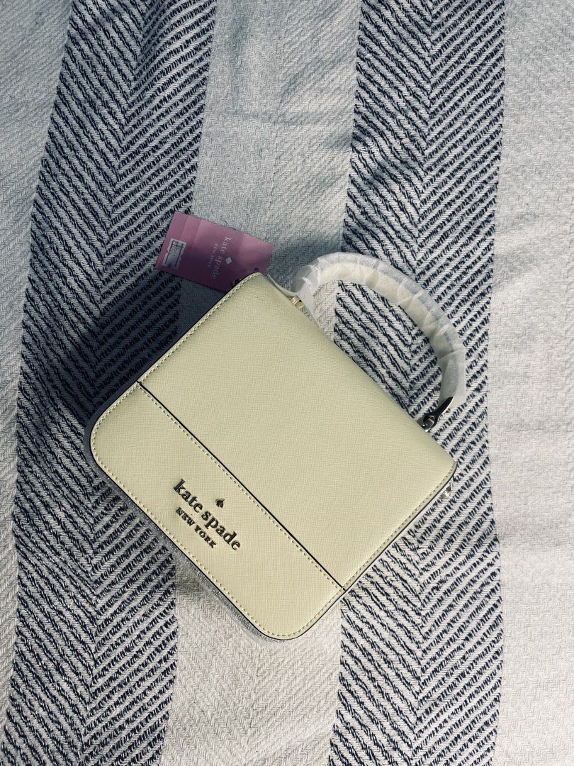 Kate Spade Cream Yellow Purse (Category: Purses & Pouches) located in Manila. Submitted by tuff.findz (Listing ID 1469916950, Image 1). Description: Original price - 8,500 .