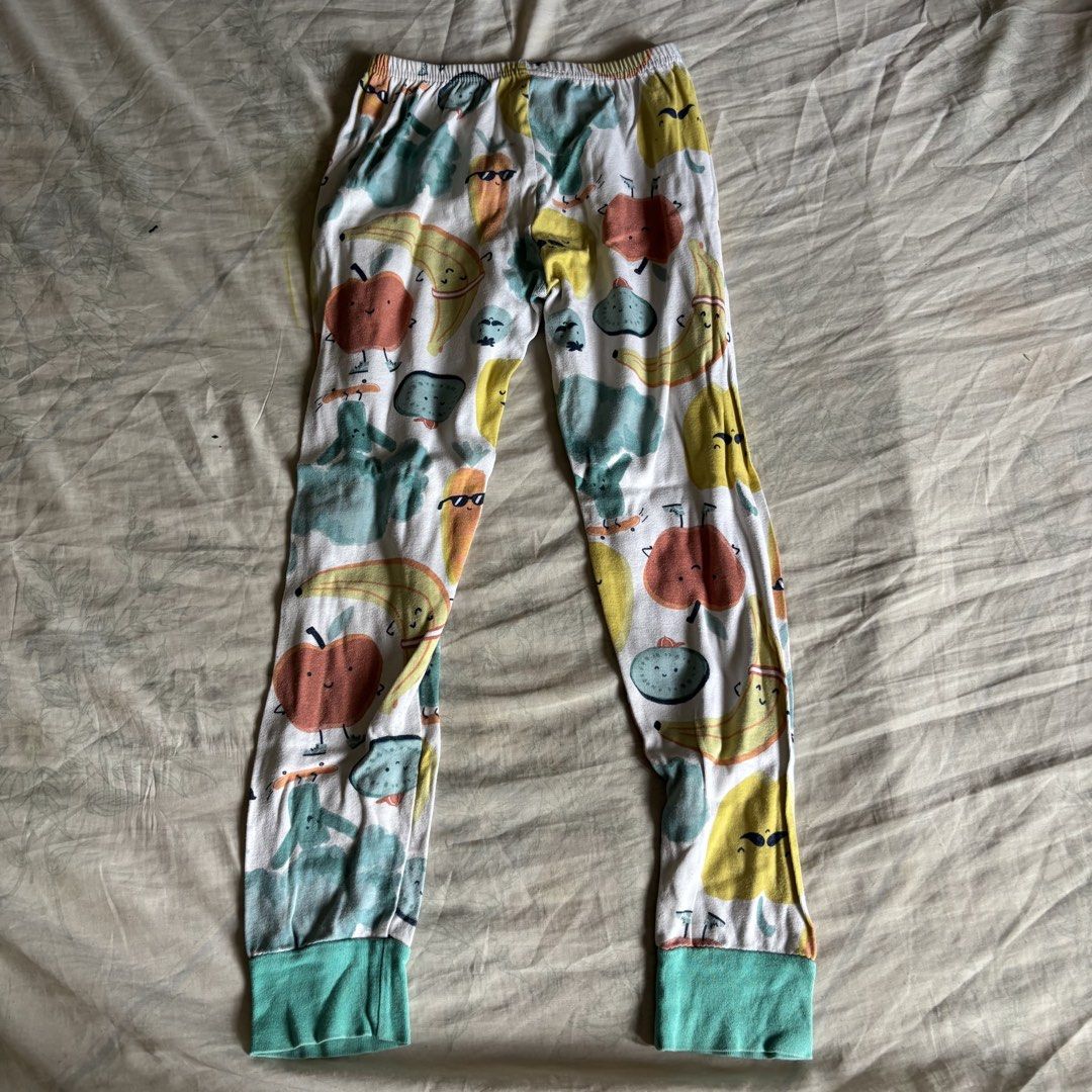 Kids Pajama Bundle Sleepwear Set (Category: Babies & Kids Fashion) located in Binan City. Submitted by mypreloved_haul (Listing ID 1469766628, Image 2). Description: fits 6-9 years old! last price posted!.
