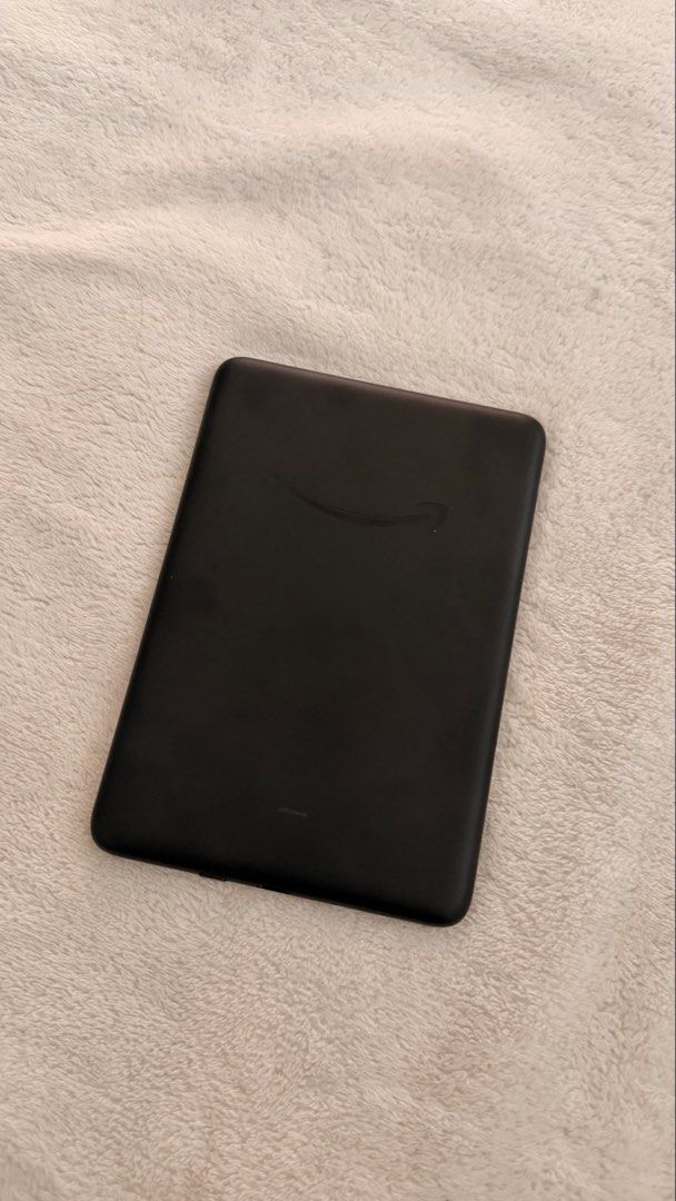 Kindle 11th gen (Category: E-Readers) located in Manila. Submitted by taehyung_bread (Listing ID 1469781747, Image 2). Description: .