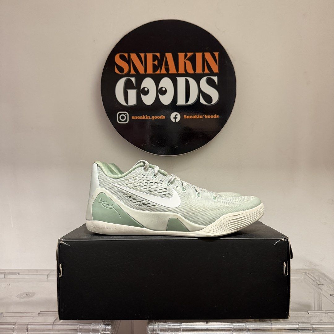 Kobe 9 Low Steam (Category: Sneakers) located in Manila. Submitted by sneakin_goods (Listing ID 1469866939, Image 1). Description: Kobe 9 Low Steam sz 10 mens used twice with box and extra laces PHP 6,495.