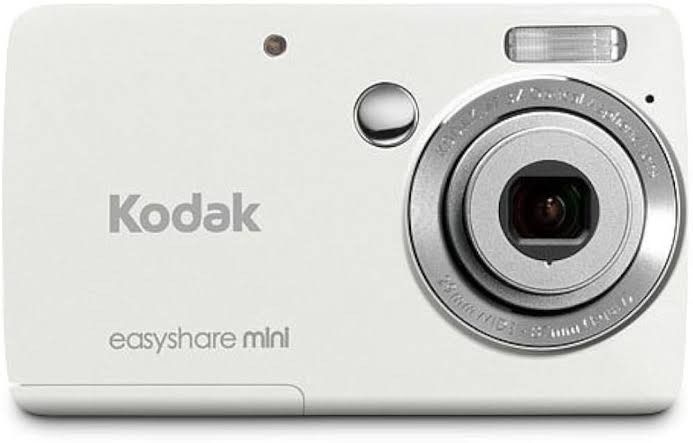 KODAK EASYSHARE MINI M200 (Category: Cameras) located in Manila. Submitted by jnsrn4726 (Listing ID 1469813162, Image 1). Description: Issue: screen burn but does not affect quality of pictures.