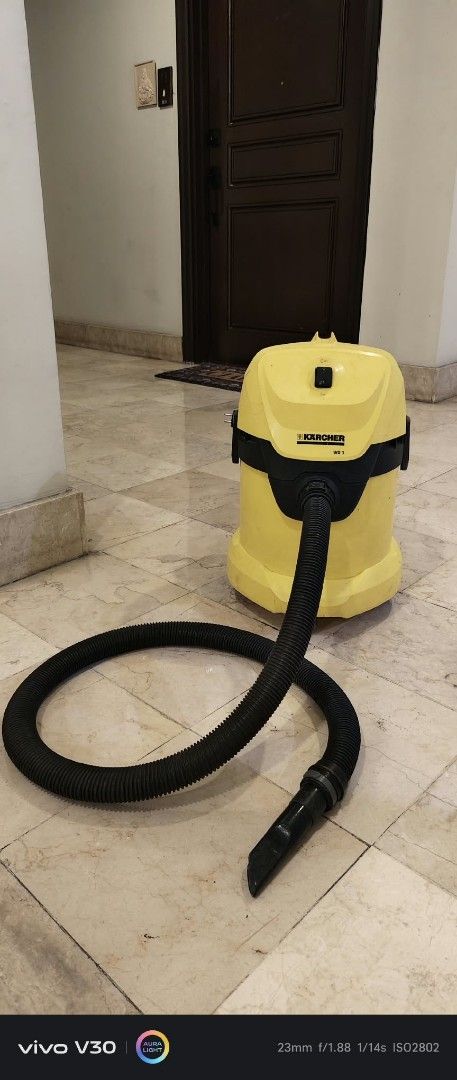 Kärcher WD 3 Multi-Purpose Vacuum Cleaner (Category: Vacuum Cleaner & Housekeeping) located in Taguig. Submitted by thrifthub.ph (Listing ID 1469785070, Image 1). Description: • Power Consumption: 1000 W • Container Capacity: 17-litre impact-resistant plastic container • Filter Type: Cartridge filter for wet and dry vacuuming without changing the filter • Additional Functions: Integrated blower function for leaves or hard-to-reach areas, practica