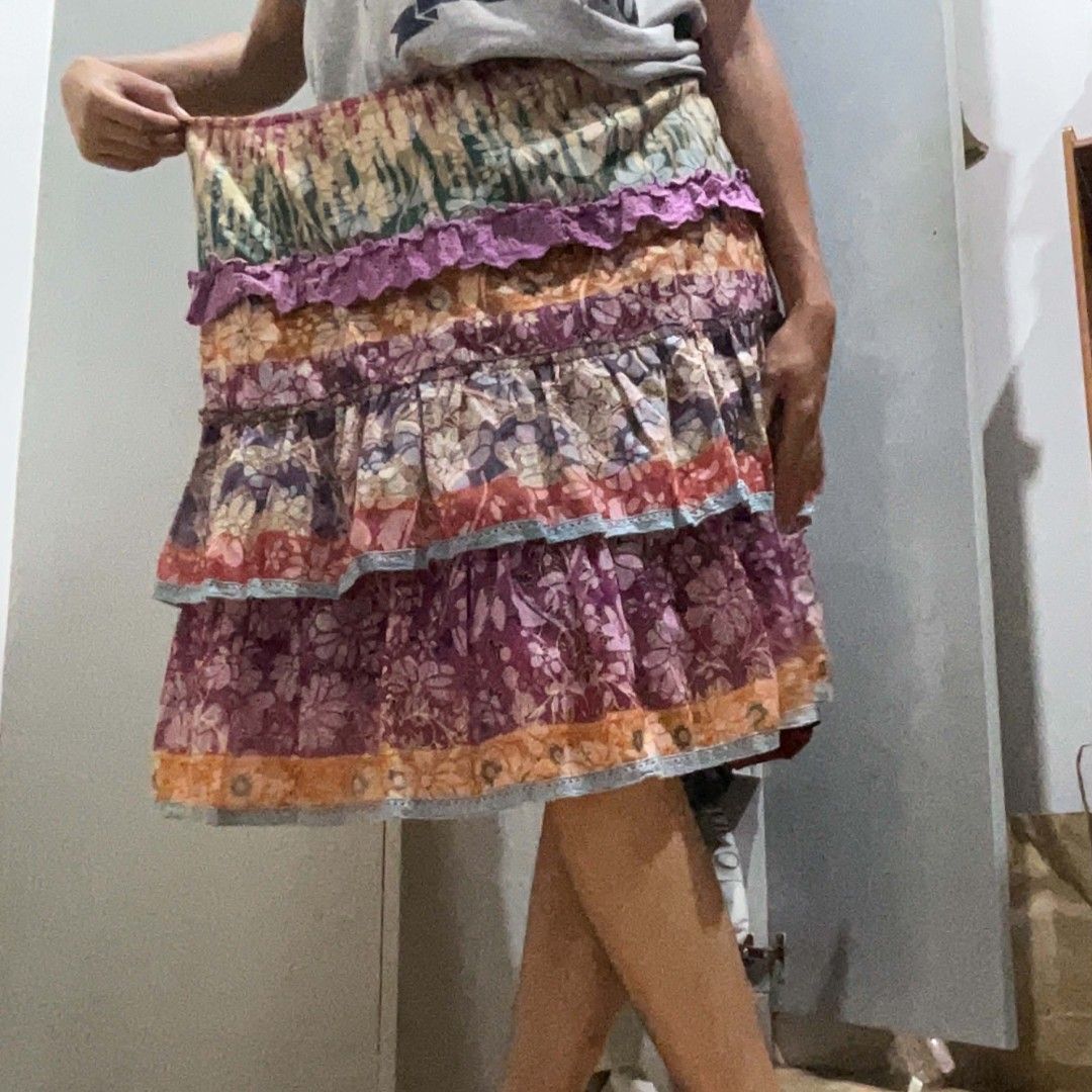 La Bella Cottage Core Mid-skirt (Category: Skirts) located in Cainta. Submitted by m00rin02 (Listing ID 1469889461, Image 2). Description: 🧚🏻‍♀️ Loc: Cainta, Rizal/Pasig/Sta. Mesa, Manila 🧚🏻‍♀️ MOD: lalamove/jnt 🧚🏻‍♀️ Payment first! (no cod) 🧚🏻‍♀️ luwag check included!.