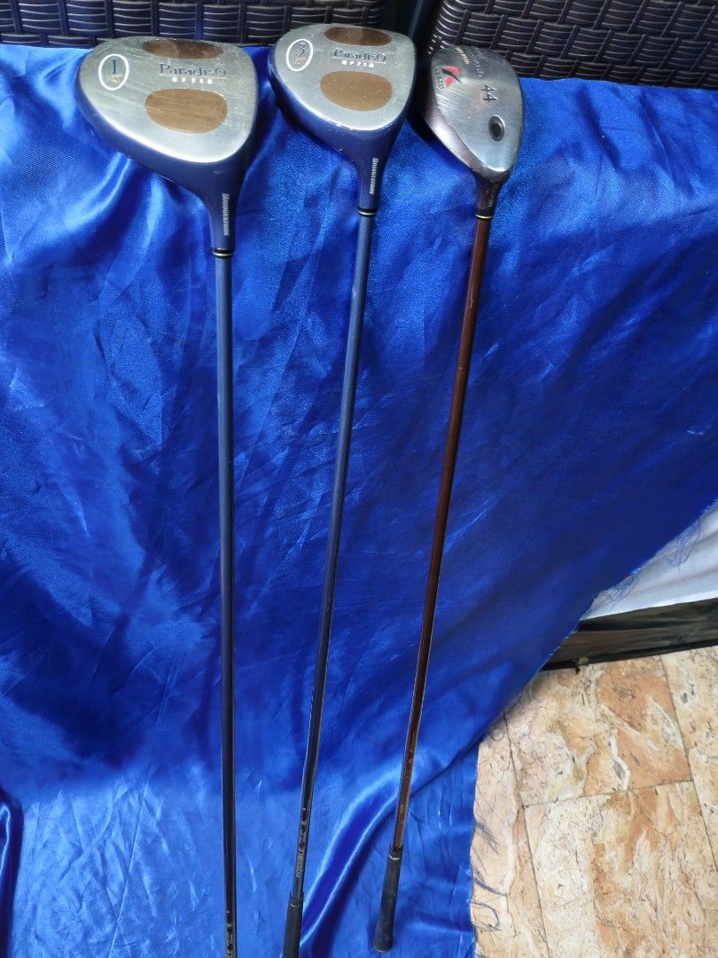 Ladies Golf set (Category: Golf) located in Manila. Submitted by meiyeon2 (Listing ID 1469799130, Image 2). Description: Maruman Viente irons 5-9i PW SW ladies flex irons.. Bridgestone Paradiso Driver And Wood Kasco hybrid. comes with pu leather golf bag.. Right handed club...