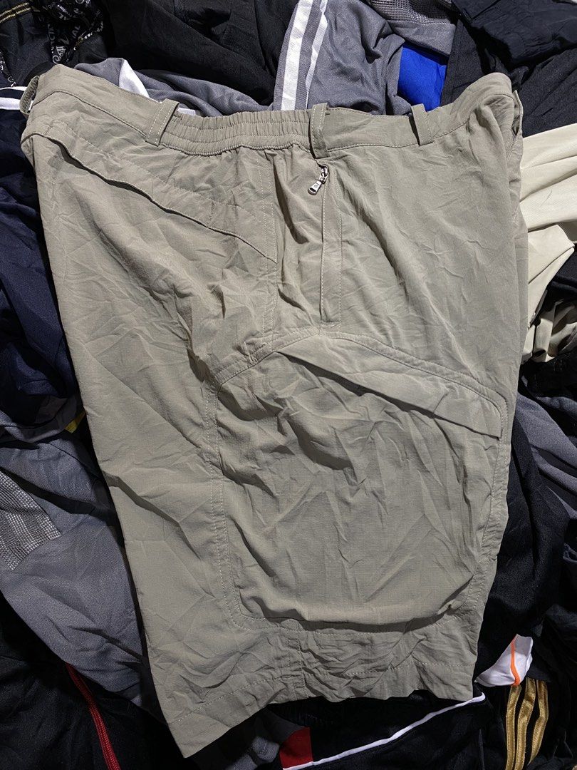 Lafuma - Treekshort / Mens - Quickdry (Category: Shorts) located in General Santos City (Dadiangas). Submitted by castilloed98 (Listing ID 1469944786, Image 2). Description: Lafuma - Treekshort Mens Nylon Khaki Size.33-34 X 18 No Issue 💵600 + SF✈️ DM📩 📍Gensan..