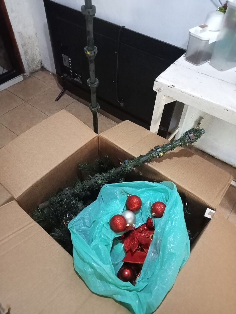 Large Christmas Tree with Stand and Ornaments (Category: Artificial Plants & Flowers) located in Cebu City. Submitted by cleverwind.221754 (Listing ID 1469933933, Image 2). Description: Selling Christmas Tree with stand and ornaments, in great condition. For pick-up only. Location: Near San Carlos South Campus, CTS/CCMC. Check out also our other items: https://garage-sale.pages.dev.