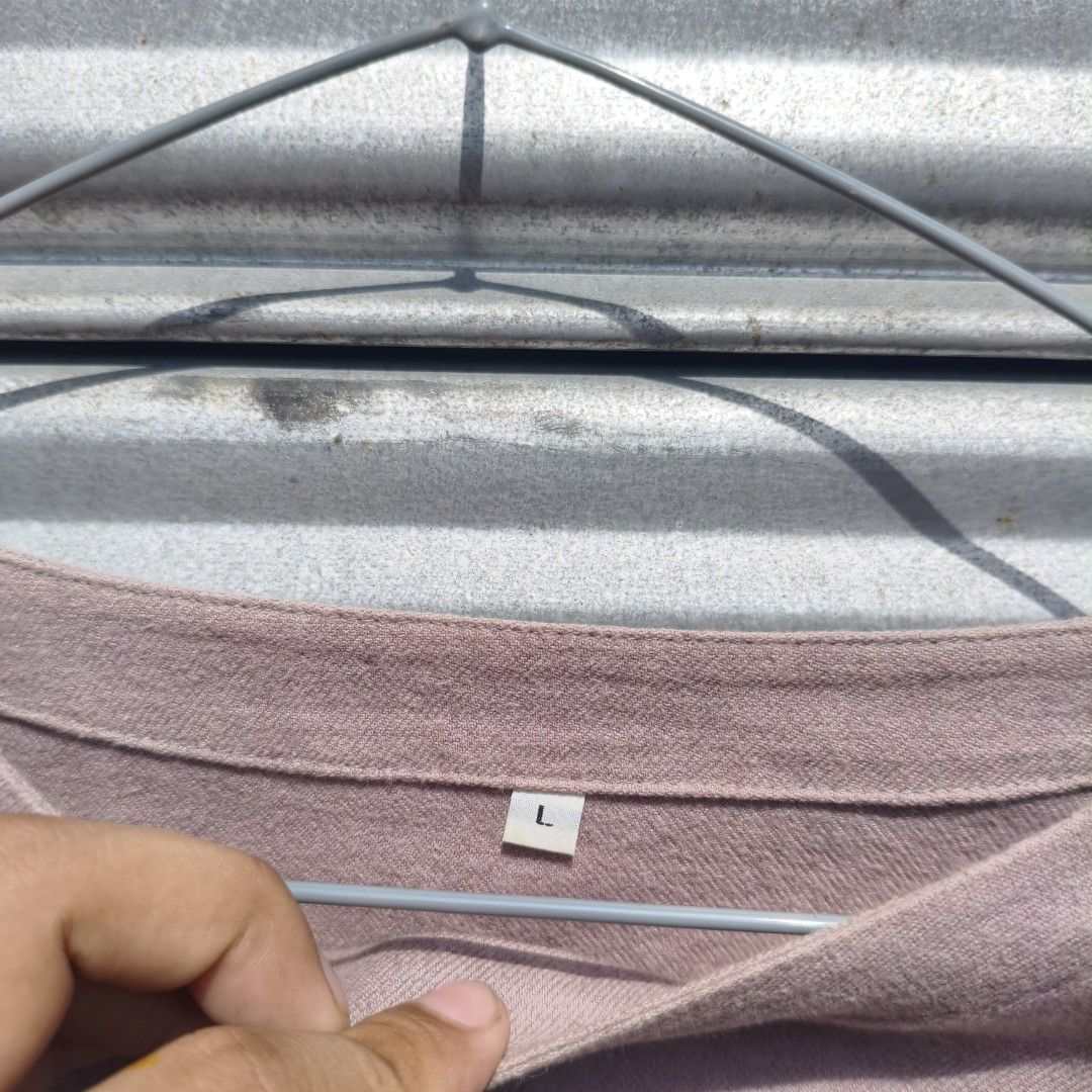 (Medium- L) Muji taupe sweater (Category: Coats, Jackets and Outerwear) located in Lucena. Submitted by minryism (Listing ID 1469794513, Image 3). Description: muji taupe sweater 💃💃 fits large-xl Ladies 💪💪fits medium- large Men (⁠◠⁠ᴥ⁠◕⁠ʋ⁠) onli: 500 Length:26 in Width (pit to pit):22in Shoulder:16 in Sleeves:23 in Arm opening: 9 haven't seen any muji in this colorway so chic n v soft forda best fit po u can measure ur fav garments to compare 