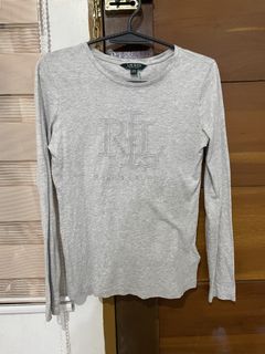 (Category: ) located in . Submitted by maple.apparel (Listing ID 1469795052, Image 1). Description: .