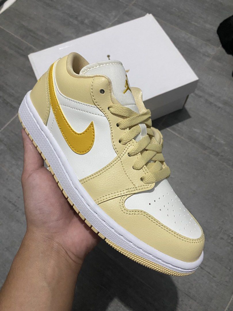 LEGIT Size 7.5 Jordan 1 Low (Category: Sneakers) located in Quezon City. Submitted by ambeterzzzzzzz (Listing ID 1469926384, Image 2). Description: 100% LEGIT | ORIGINAL | AUTHENTIC Air Jordan 1 Low Yellow Ochre Pale Vanilla Size: 7.5 Womens Price: 2650 only (steal price na po) Condition: (10/10) Brand New w/ original box Location: Welcome Rotonda, Quezon City.