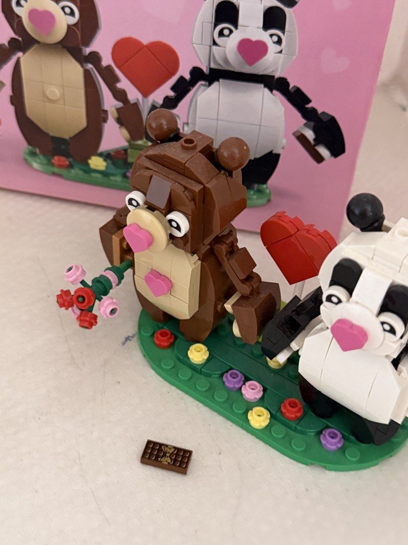 LEGO 40821 Love Bears Building Kit (Category: Lego & Building Sets) located in Paranaque City. Submitted by krest.ph (Listing ID 1469769283, Image 2). Description: .