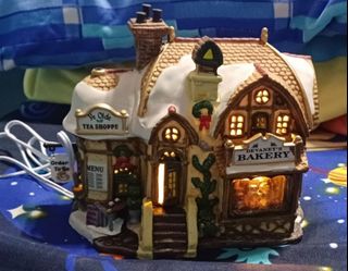 (Category: ) located in . Submitted by dolliesandpastels (Listing ID 1469779692, Image 1). Description: .