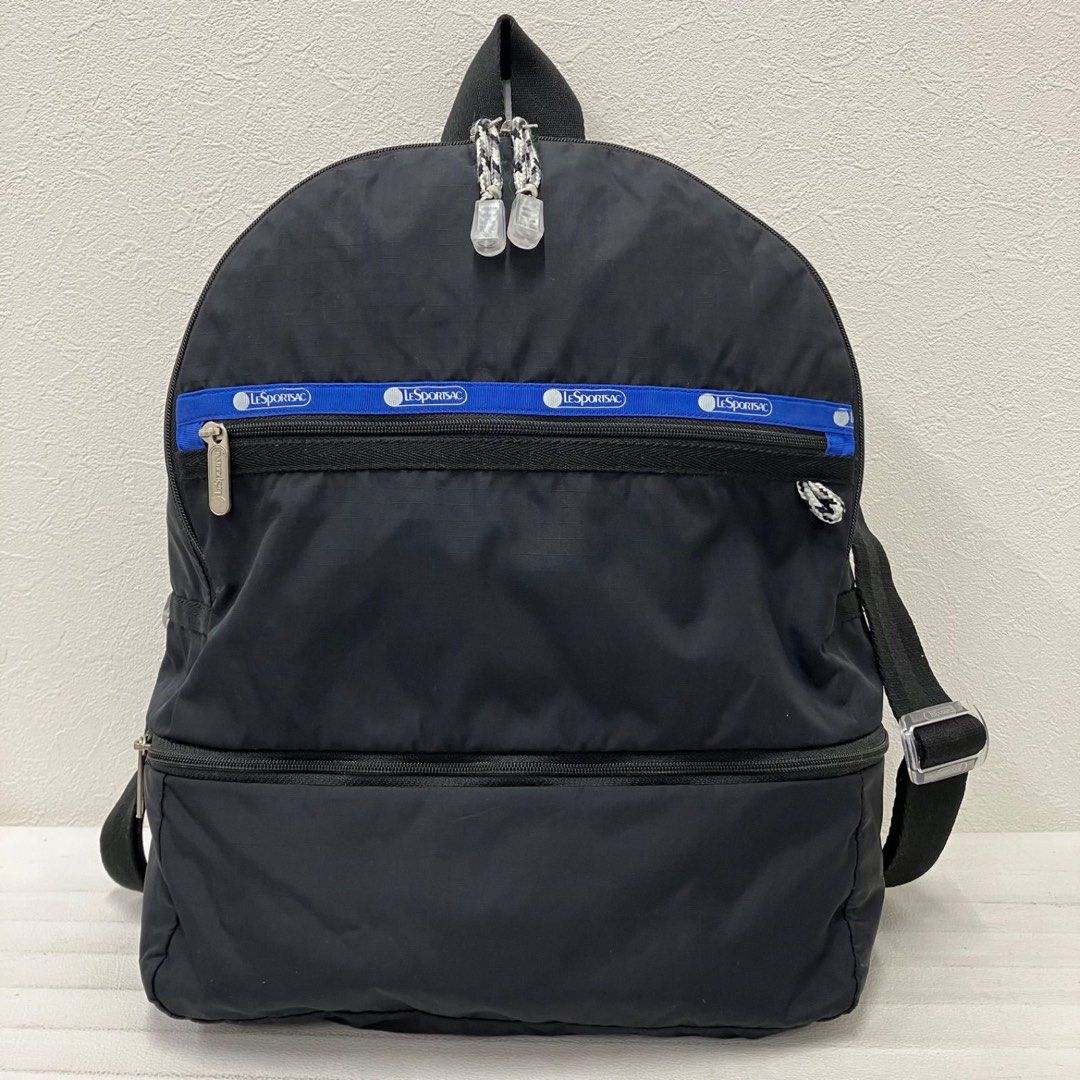 Lesportsac (Category: Backpacks) located in Baguio. Submitted by rheaanne07 (Listing ID 1469883567, Image 1). Description: Lesportsac nylon backpack Light weight Expandable ₱880 Like new orig.