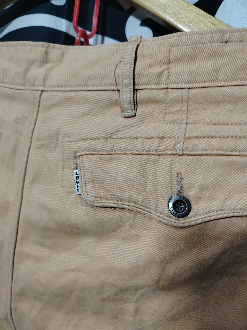 Levis (Category: Shorts) located in Roxas City. Submitted by hd_thriftshop (Listing ID 1469899564, Image 3). Description: Dimension WIDTH : 32 on tag, 34 tape measure LENGTH : 21.