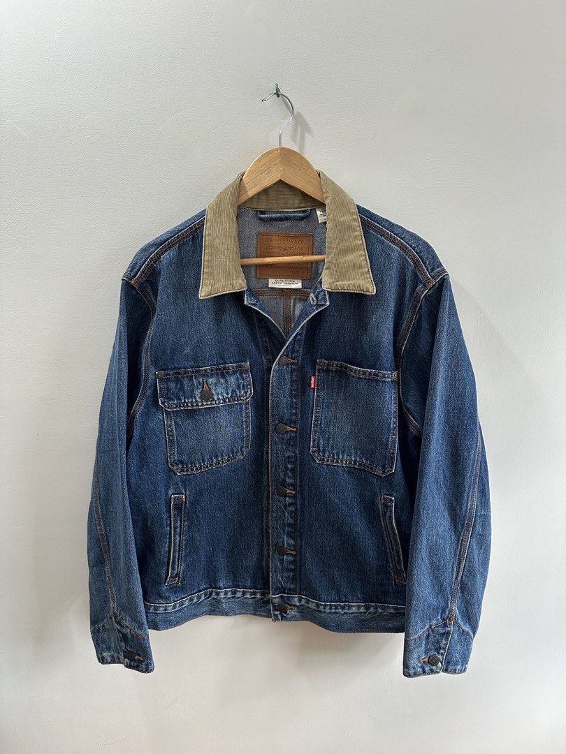 Levi’s Big E Stock Trucker Denim Jacket (Category: Coats, Jackets and Outerwear) located in Baguio. Submitted by .daryl (Listing ID 1469864862, Image 1). Description: Fits small to medium 23 width 26 length .