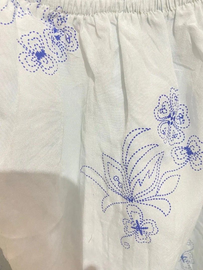 LIGHT BLUE RUFFLE UNIQUE DESIGN TOP (Category: Blouses) located in Masbate. Submitted by gurly_trifth26 (Listing ID 1469841297, Image 2). Description: GOOD AS NEW🌺 SIZE: SMALL🌺 PRICE:89 LOCK 99🌺 MOP: GCASH🌺 MOD:J&T🌺.