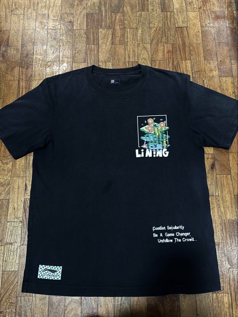 Li-Ning Black Graphic Tee Size L (Category: Tshirts & Polo Shirts ) located in Manila. Submitted by pringlesssy (Listing ID 1469843759, Image 1). Description: Dimes: 18.5x28.