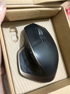 (Category: ) located in . Submitted by shopmnl_0213 (Listing ID 1469794531, Image 1). Description: .