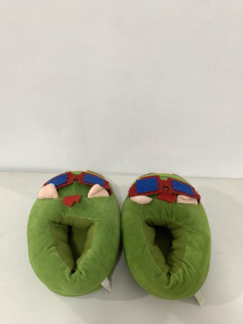 LOL Teemo Plush Slippers (Category: Looking For) located in Bulacan. Submitted by byppishh__ (Listing ID 1469823718, Image 3). Description: Bought from Comic Alley, SM Baguio City Good as New! Fits up to size 9 (men) only.