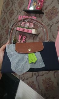 (Kategori: ) berada di . Dikirim oleh redhika (ID iklan 1469901916, Gambar 1). Deskripsi: .