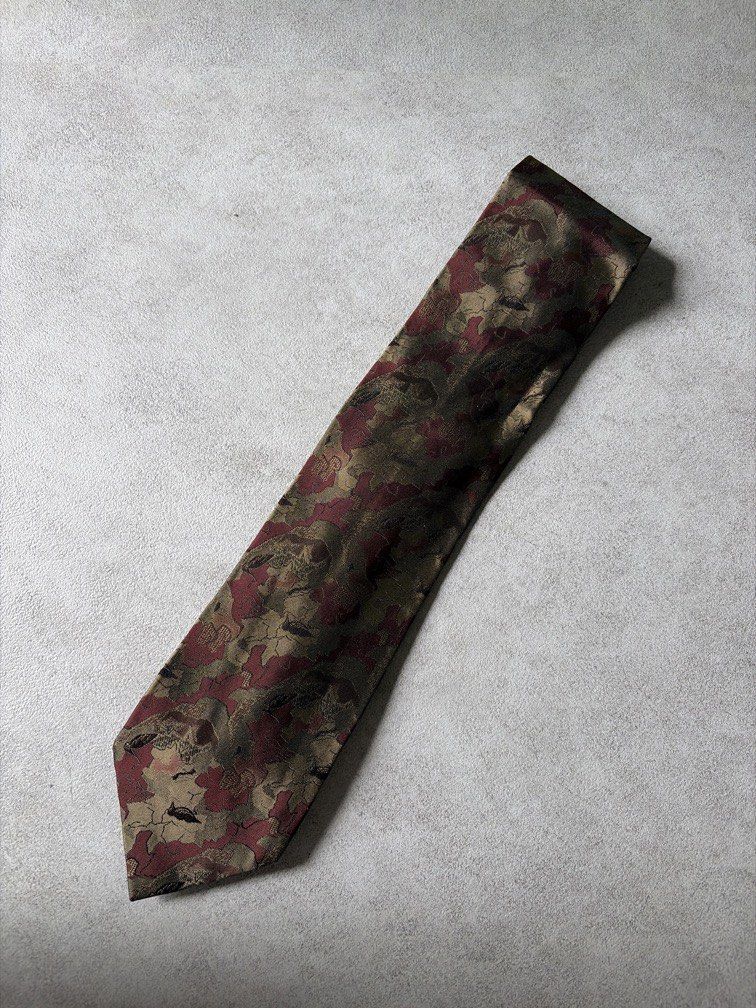 Lordgent Necktie (Category: Ties) located in Pasig City. Submitted by chamoisee (Listing ID 1469798909, Image 1). Description: Lordgent Necktie.