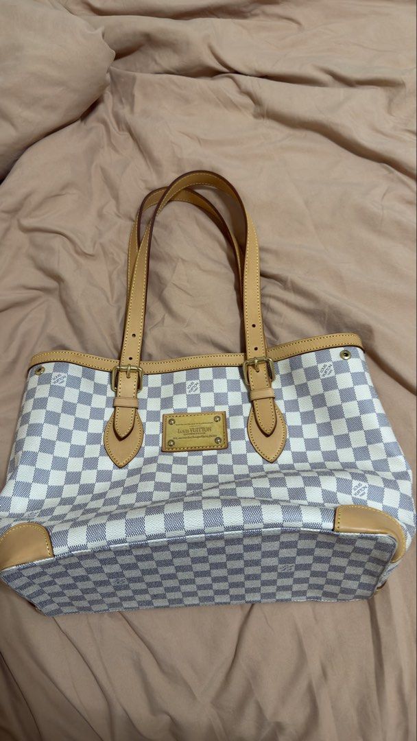 Louis Vuitton Hampstead (Category: Luxury Bags & Wallets) located in Quezon City. Submitted by g23_closet (Listing ID 1469884478, Image 1). Description: Authentic with entrupy cert. Changed vacheta leather MM .
