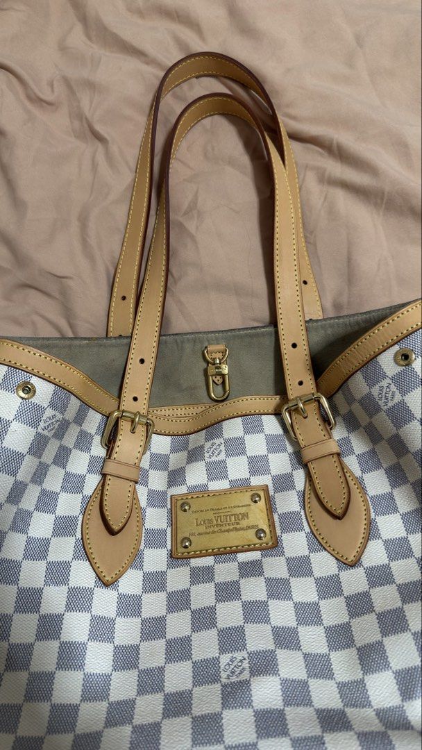 Louis Vuitton Hampstead (Category: Luxury Bags & Wallets) located in Quezon City. Submitted by g23_closet (Listing ID 1469884478, Image 2). Description: Authentic with entrupy cert. Changed vacheta leather MM .