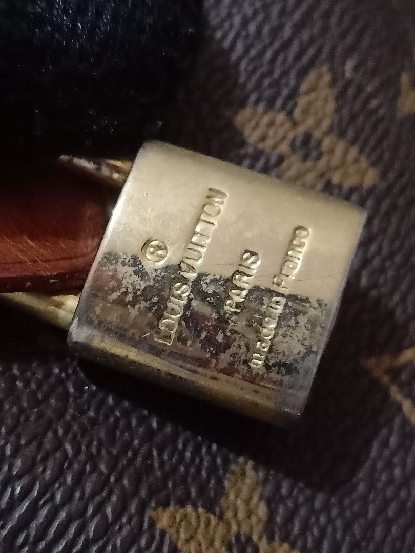 LOUIS VUITTON SPEEDY 30 (Category: Luxury Bags & Wallets) located in Iloilo. Submitted by ukaynizoee (Listing ID 1469765947, Image 3). Description: PRE-LOVED BUT WELL-LOVED 👜✨ 🇯🇵 JAPAN&KOREA🇰🇷 SOURCED UKAY-UKAY ITEMS 📌 AUTHENTICITY DISCLAIMER Since our items are sourced from ukay-ukay, we cannot guarantee the authenticity of branded items. However, we highly recommend them for their style and value. 📦 PH ON HAND — READY TO SHIP 💰 MINE NOW