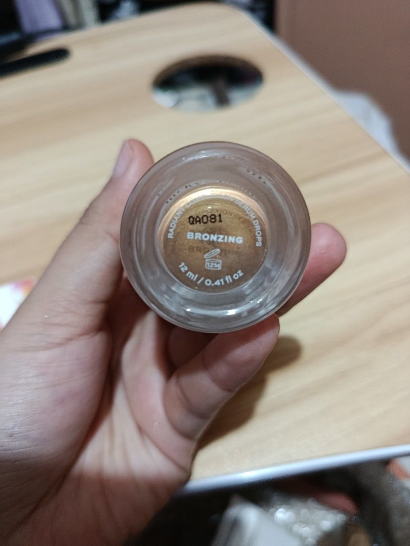 Lucky Beauty Radiant Complexion Serum Drops Bronzing (Category: Makeup) located in Santa Rosa. Submitted by yogurtmilk_ (Listing ID 1469877104, Image 2). Description: - sf to be shouldered by buyer mop: gcash / mod: jnt.