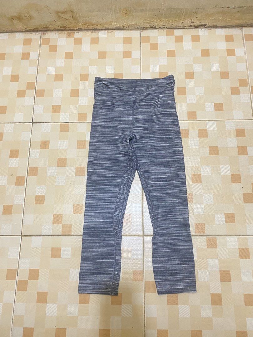 LULULEMON ALIGN CRIP 21 CROSS WAIST W27 L29 (Category: Activewear) located in Bacoor. Submitted by jemmskiee. (Listing ID 1469879232, Image 2). Description: LULULEMON ALIGN CRIP 21 CROSS WAIST SIZE 4 DIMES W27 L29 BRANDNEW CONDITION COLOR RATE 10/10 NO ISSUE 📌LOC BACOOR CAVITE.