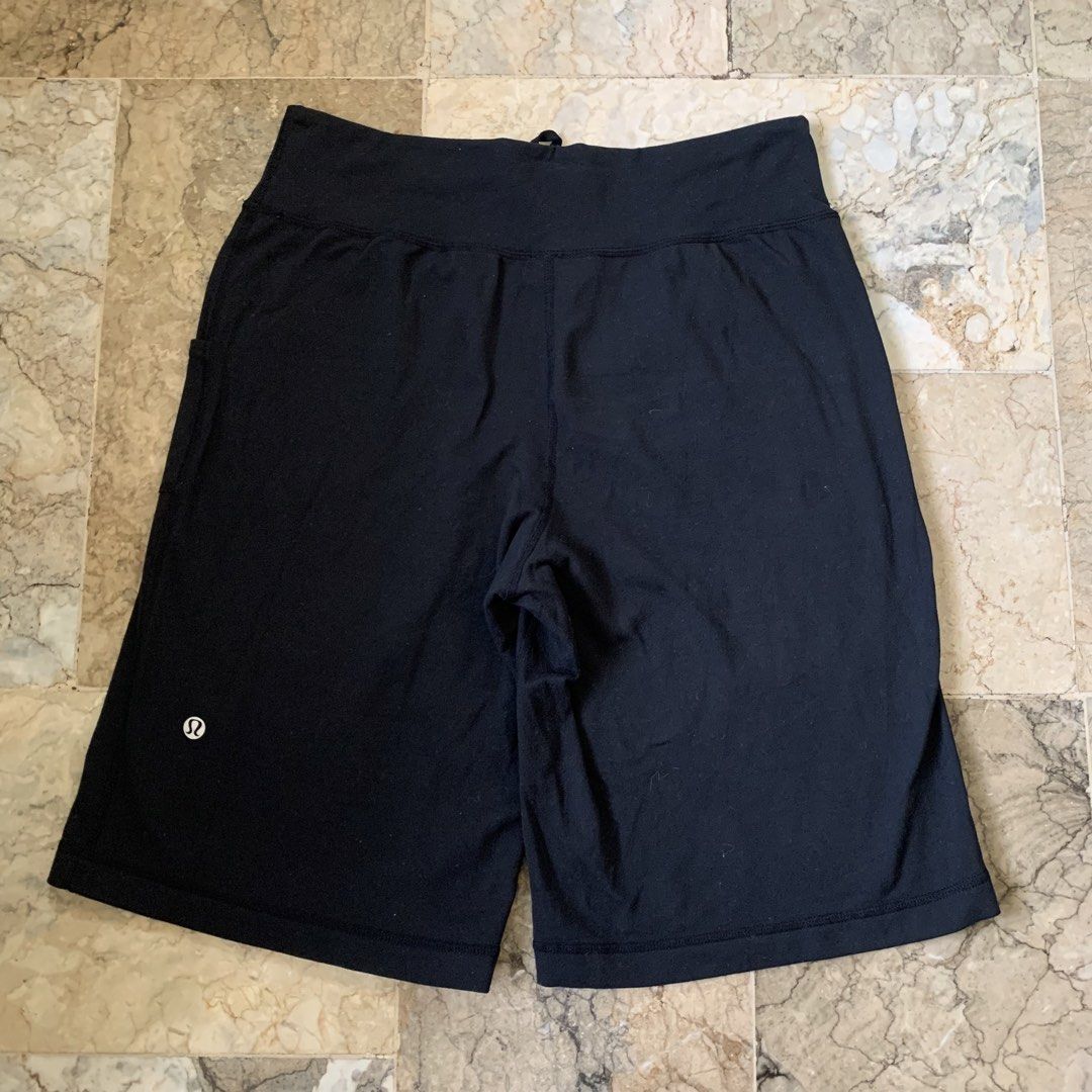 Lululemon be still short (Category: Activewear) located in Tarlac. Submitted by closetcleanupsale.ph (Listing ID 1469881630, Image 3). Description: Size 4 • XS FIT UP TO SMALL EUC LUON BERMUDA LENGTH VARIANT Adjustable waist W14” laid flat L20” inseam 10” .