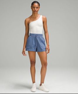 (Category: ) located in . Submitted by thrift.garment (Listing ID 1469858256, Image 1). Description: .