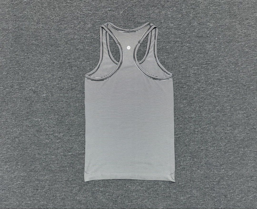 LULULEMON STRIPE SWIFTLY TECH RACER BACK TANK TOP DOT 4 (Category: Activewear) located in Baras. Submitted by jnc__apparel (Listing ID 1469901112, Image 2). Description: 🏷️ LULULEMON STRIPE SWIFTLY TECH RACER BACK TANK TOP DOT 4 📌 Dimes: 24.5L x 14W 📌 Size: DOT 4 📌 Condition: Like new 📌 Color rate: 10/10 📌 Issue: None ✅ Washed and ready to wear .