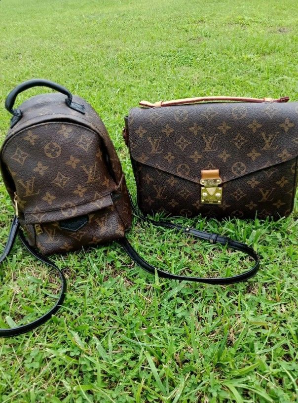 LV backpack & Metis❤ (Category: Backpacks) located in Danao, Cebu. Submitted by wildbear-27a149 (Listing ID 1469782805, Image 1). Description: 📌in good condition 📌its bundle 📌Minimal sign of usage.