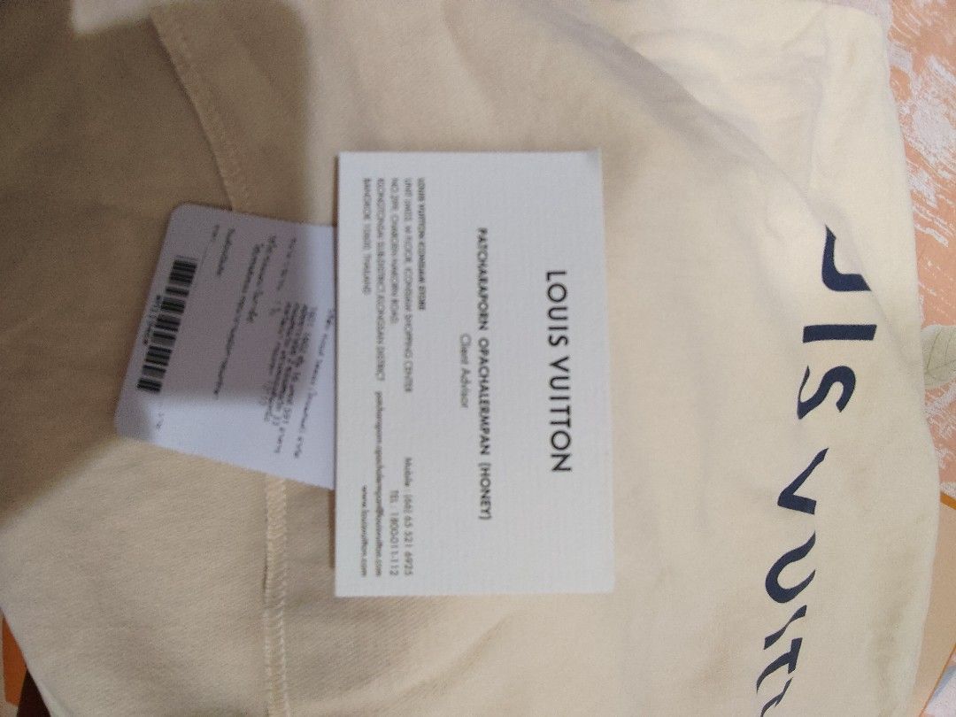 LV bag (Category: Tote Bags) located in Iloilo. Submitted by elesarse260927 (Listing ID 1469806264, Image 3). Description: slightly used LV bag, bought in europe..