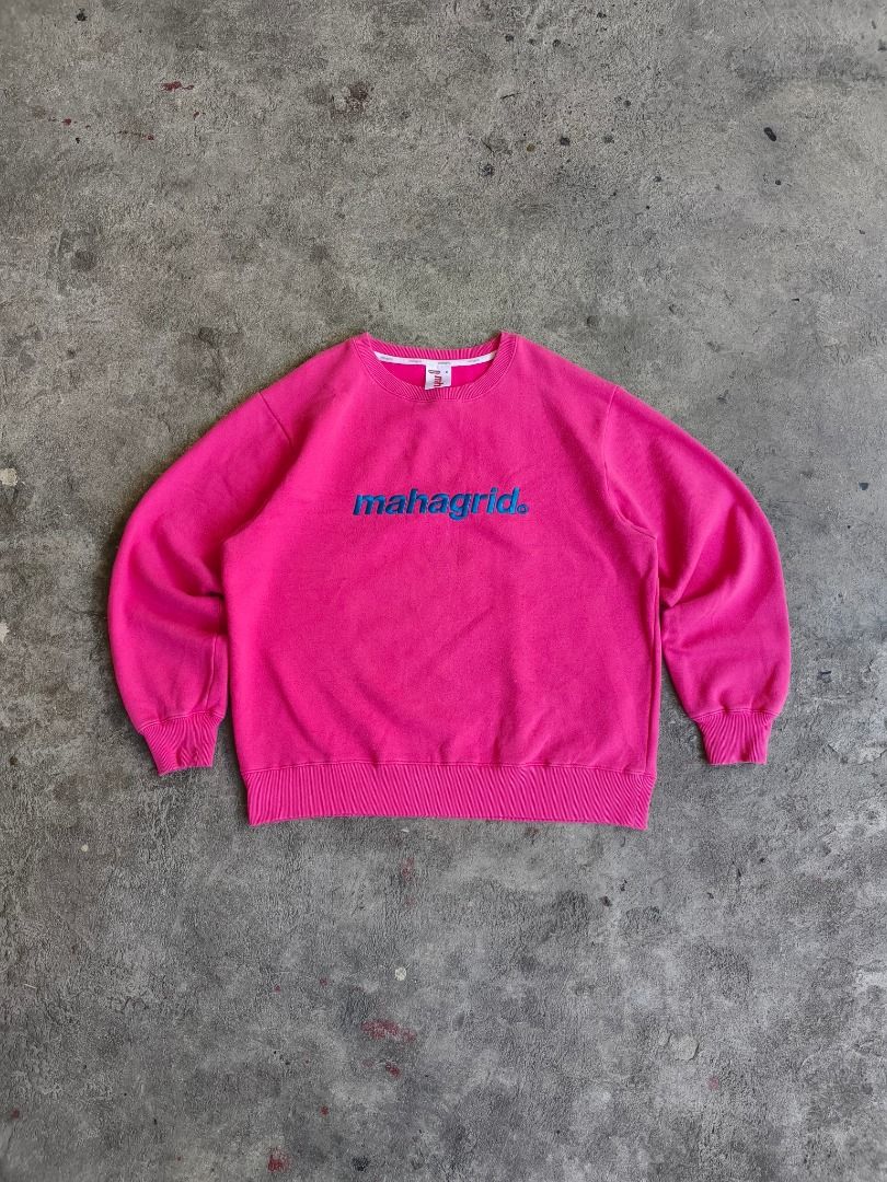 Mahagrid Basic Logo Crewneck Sweatshirt (Category: Coats, Jackets and Outerwear) located in Cavite. Submitted by benta.ni.jm (Listing ID 1469897037, Image 1). Description: Size: M Dimensions: 23 x 26 Condition: 10/10 Color Rate: 10/10 Issue: 📩📩📩.