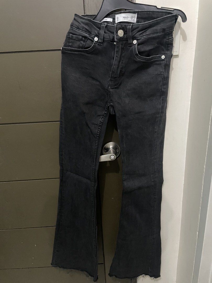 MANGO black pants (Category: Jeans) located in Manila. Submitted by bbiwan (Listing ID 1469935572, Image 1). Description: 2 pairs (one is slightly thinner and faded).