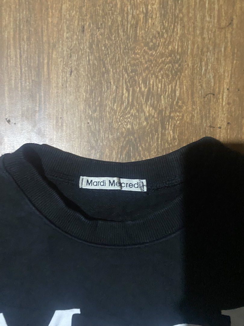 Mardi Longsleeve (Category: Coats, Jackets and Outerwear) located in Davao. Submitted by regaladogo84 (Listing ID 1469934536, Image 2). Description: .