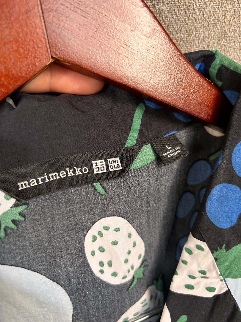 Marimekko / Uniqlo top (Category: Others Tops) located in Alicia. Submitted by glambercena (Listing ID 1469823398, Image 3). Description: size: Large keri pa XL.