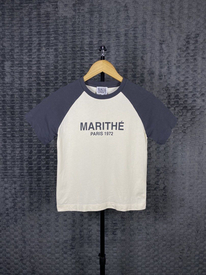 Marithe Paris 1972 Reglan Women's Shirt (Category: Shirts) located in Bacolod City. Submitted by treasurehunts.6100 (Listing ID 1469913787, Image 1). Description: Marithe Paris 1972 Reglan Women's Shirt Condition - Excellent Color - Grey, Cream Color rate - 9.8 / 10 No Flaws Size S Dimensions : Width - 16 Length - 20.5 Thigh - Leg Opening - Brands you might find on my profile : ( Cos, Uniqlo, H&M, Zara, Muji, Ralph Lauren, Hugo Boss, Fred Perry, 